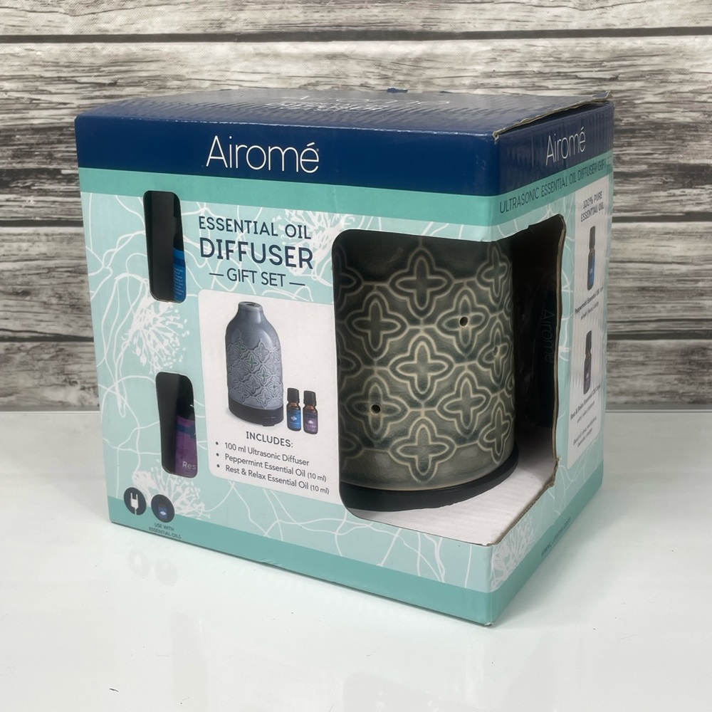 Airome Essential Oil Diffuser Gift Set - New